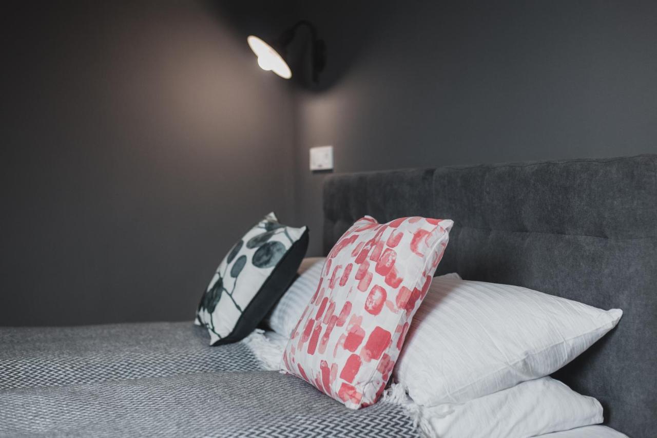 Kostjukowski Apartments Mudroho 12 V Lviv Eksteriør bilde