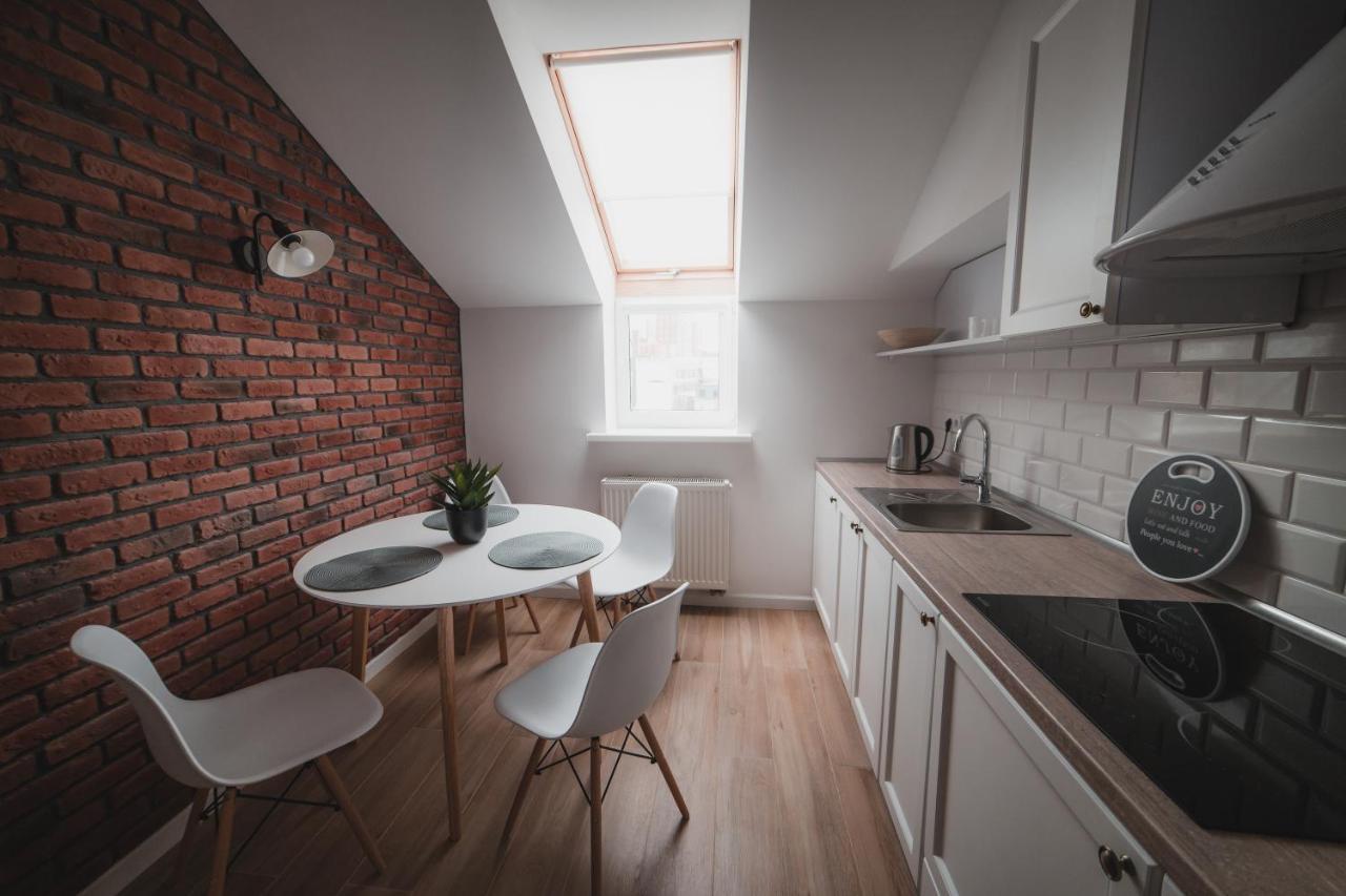 Kostjukowski Apartments Mudroho 12 V Lviv Eksteriør bilde
